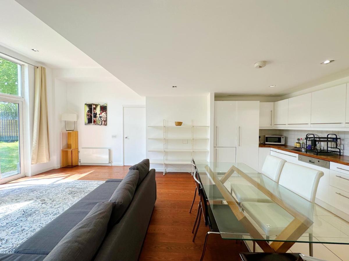 Portobello Dock Canalside Apartment London Exteriör bild