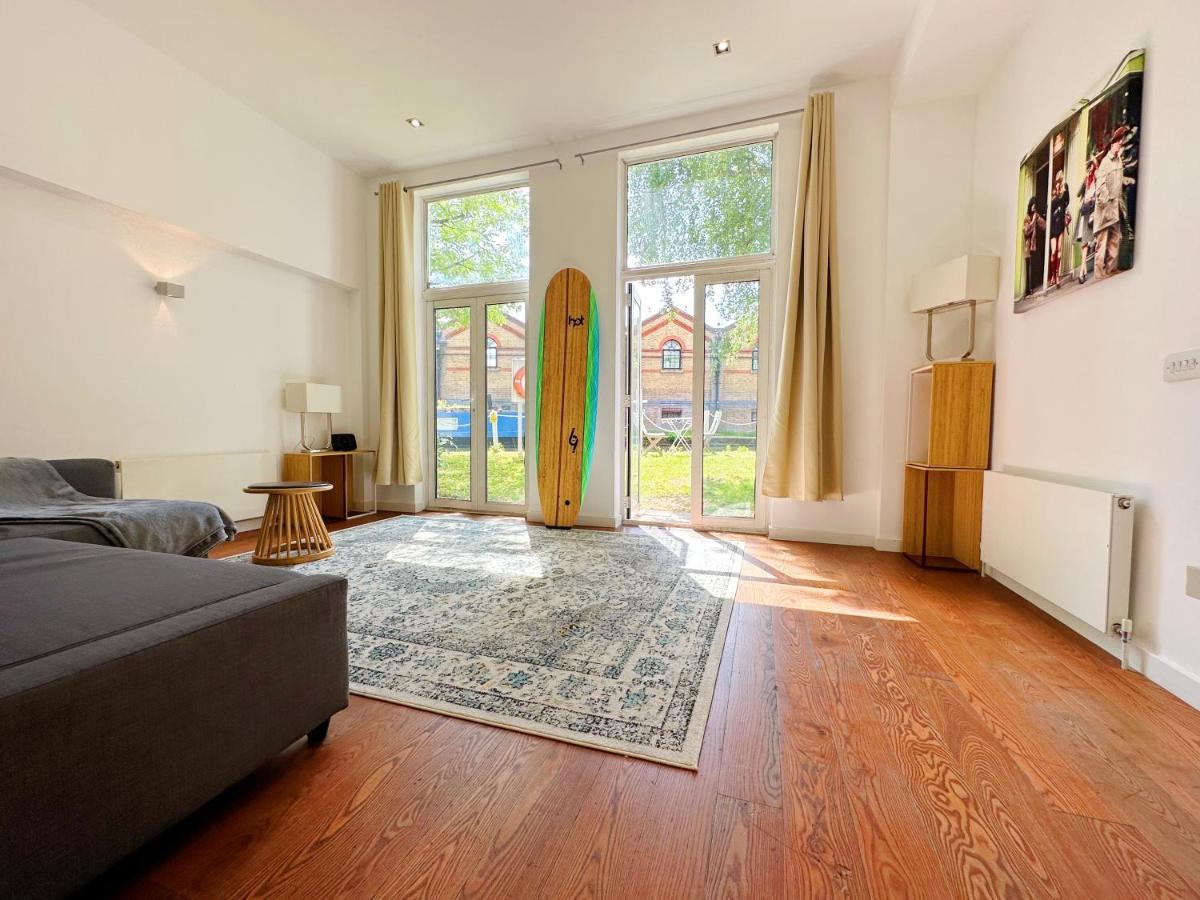 Portobello Dock Canalside Apartment London Exteriör bild